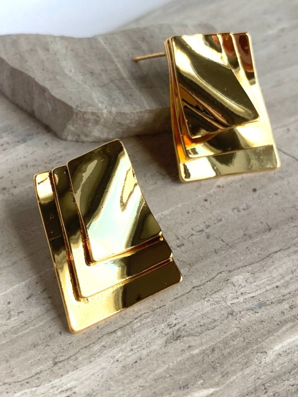 NEW Anthropologie Gold Stacked Square Post Earrings